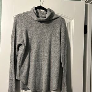 Gray turtle neck